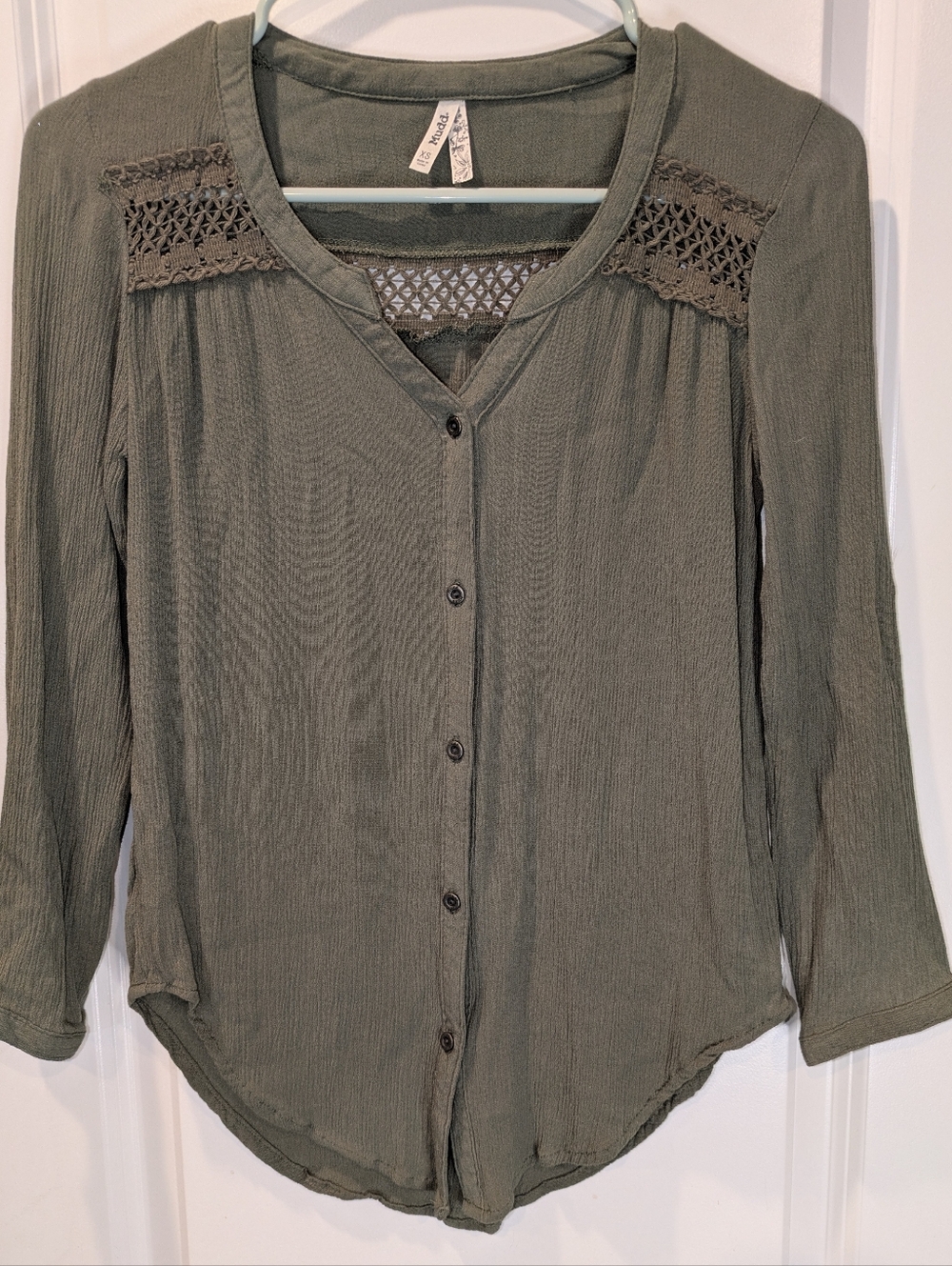 Mudd Olive Green Crochet Lace Button Front Blouse XS Boho Lightweight Top